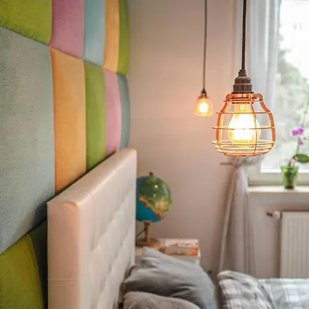 Przestronny Apartament W Kamienicy Blisko Dworca * Гдыня